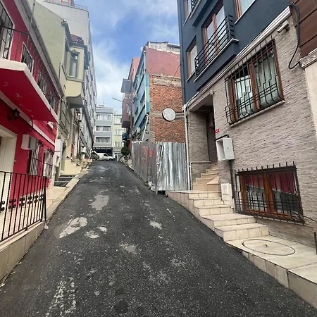 伊斯坦布尔枢纽公寓 酒店
