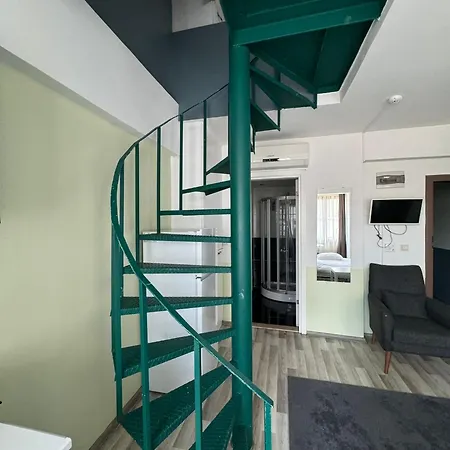 Hub Flats