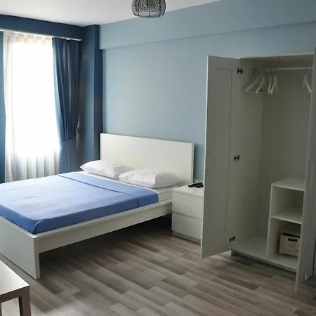 Szálloda Hub Flats 5*
