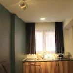 Hub Flats מלון 5*