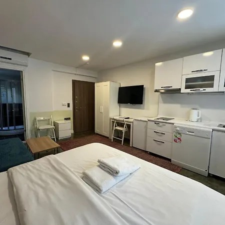 Hub Flats Hotel