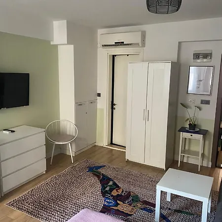 Hub Flats